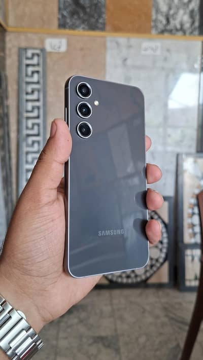 Samsung Galaxy S23 FE 8/256 Official pta