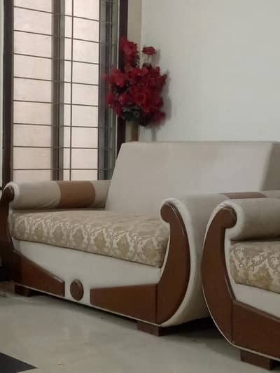 Sofas Set of crown furnitures