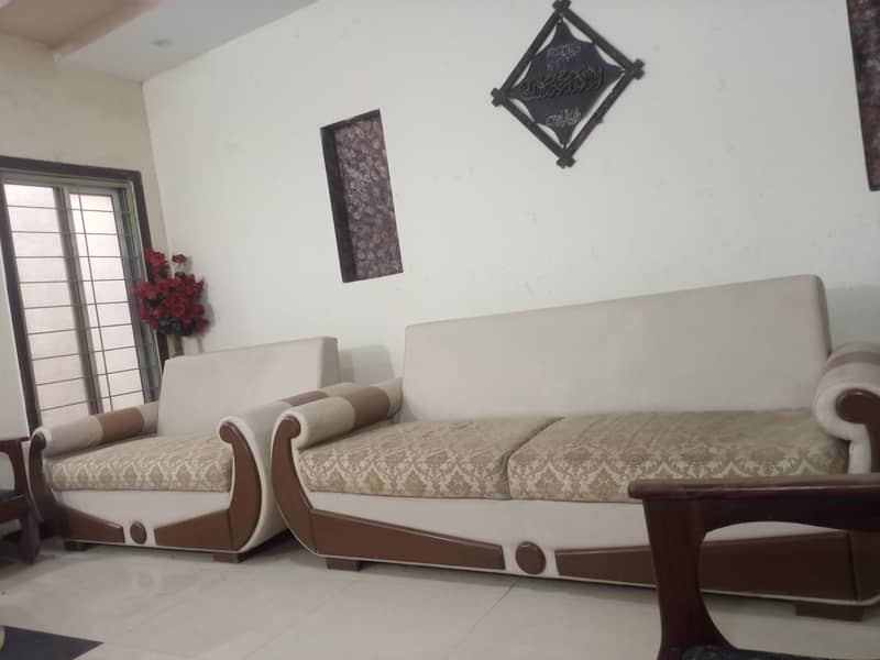 Sofas Set with good quality interior 2