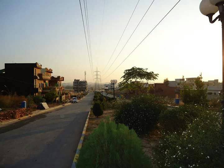 PLOT FOR SALE 4