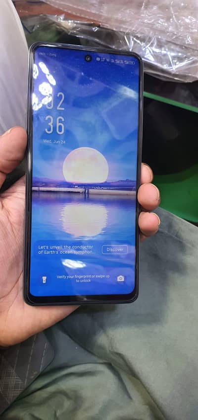 Infinix Note 30