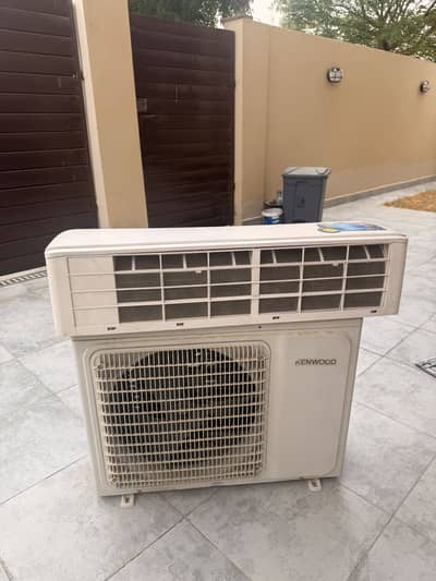 Kenwood inverter ac 1.0 new model