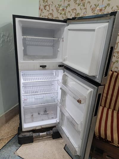 brand new dowlance small size fridge urgent sale 03268554147