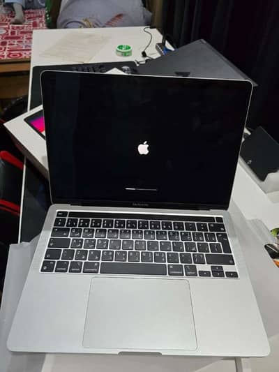 MacBook M2 pro