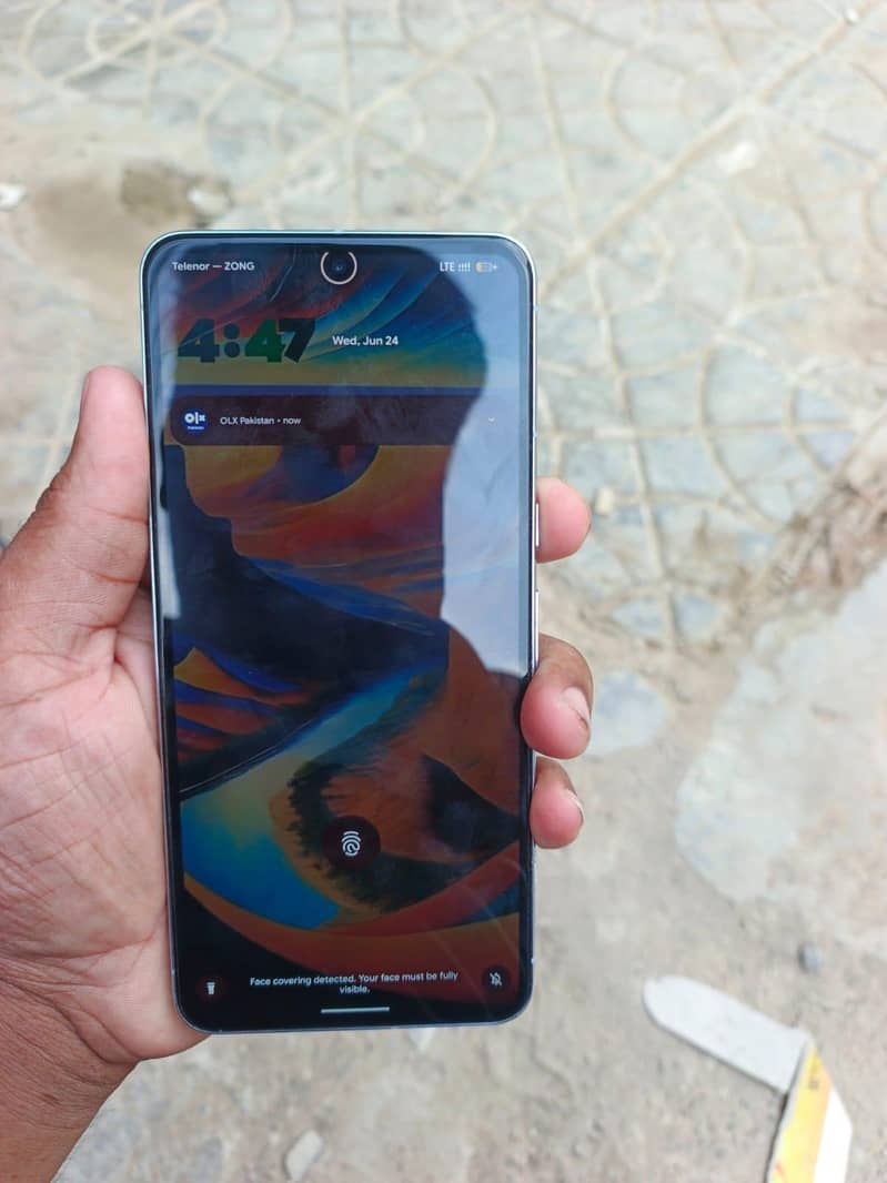 Google Pixel 8 Pro 2