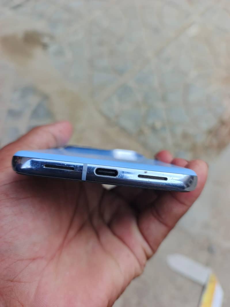 Google Pixel 8 Pro 3