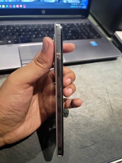 Vivo Y29 - 10/10 Condition - Box & 3 Months Warranty