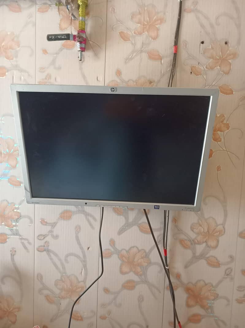 LED TV WITH ANDROID TV BOX 0