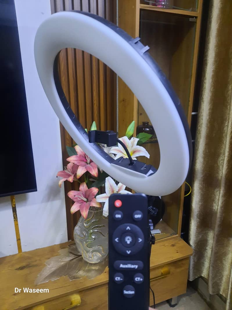 LED RING LIGHT 46 cm 6