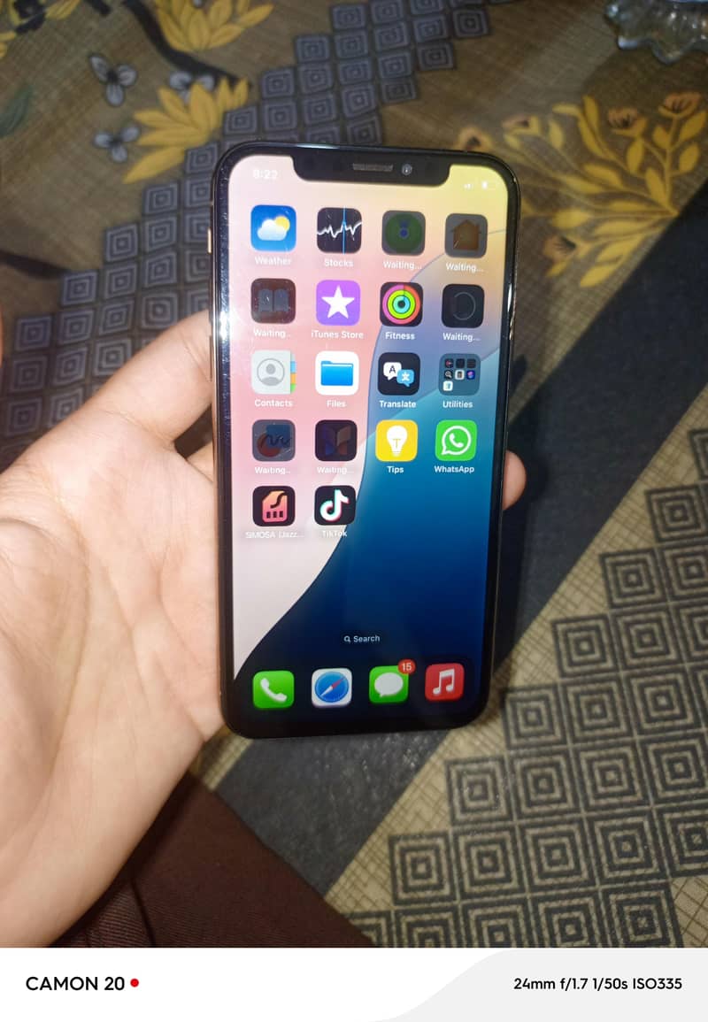 Apple iPhone X 0