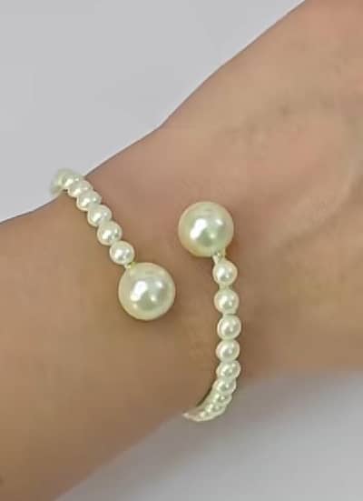 Elegant Open Wrap Pearl Cuff Bangle