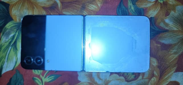Samsung Mobile Z Flip 4 pta approved 03001595954