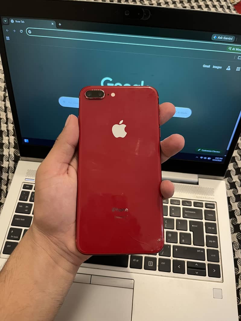 Apple iPhone 8 Plus 2