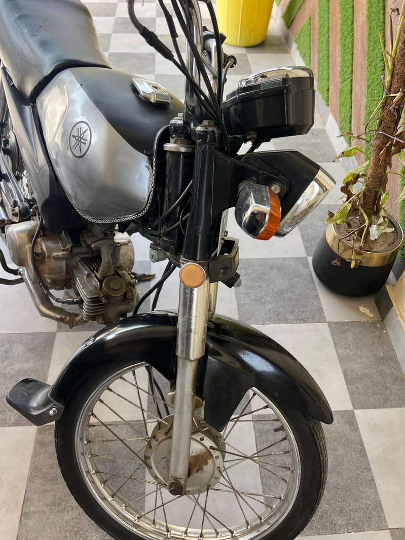 Yamaha junoon 4