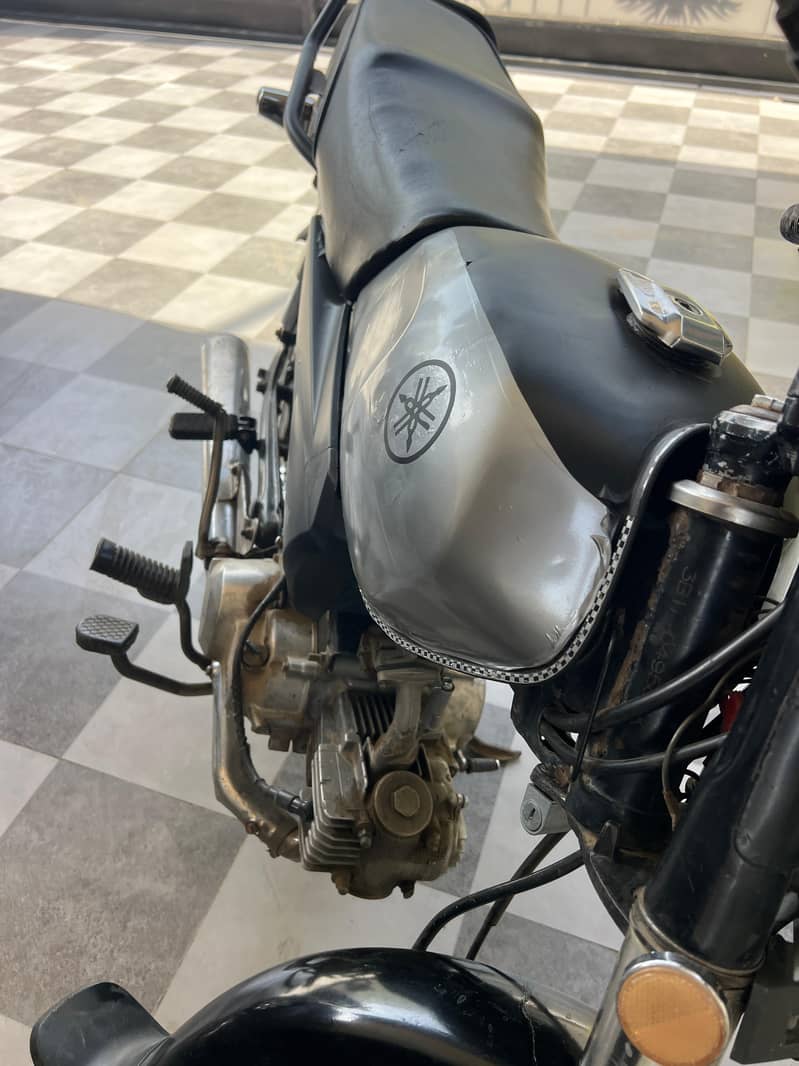 Yamaha junoon 5