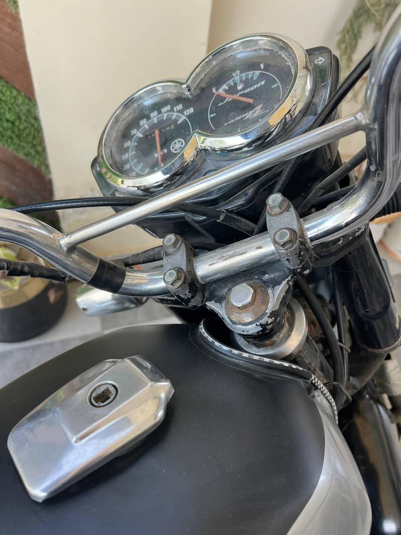 Yamaha junoon 6