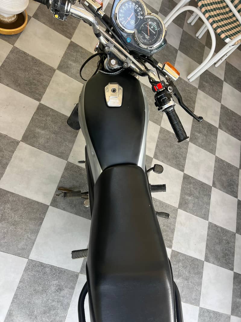 Yamaha junoon 7
