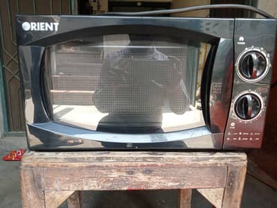 microwave oven