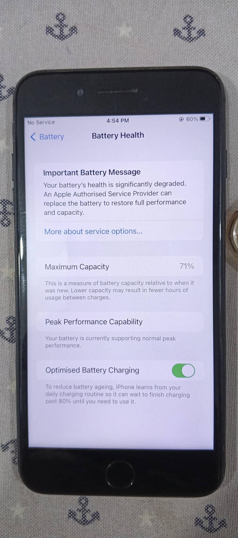 Apple iPhone 7 Plus 6