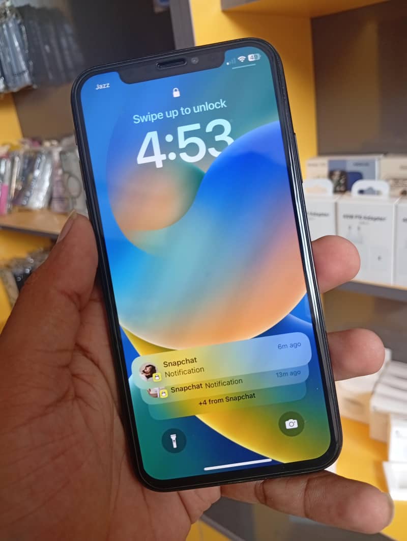 Apple iPhone X 0