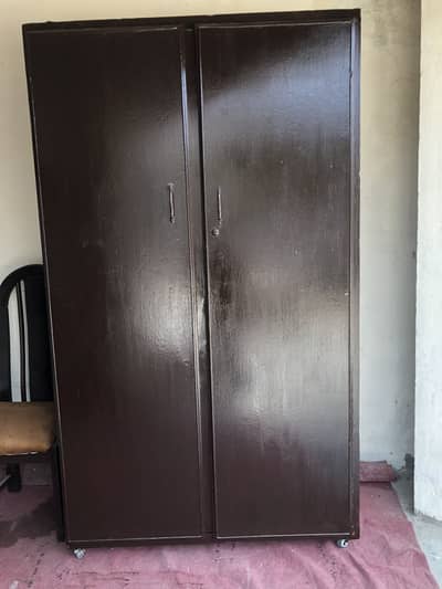 Almari urgent sell all ok