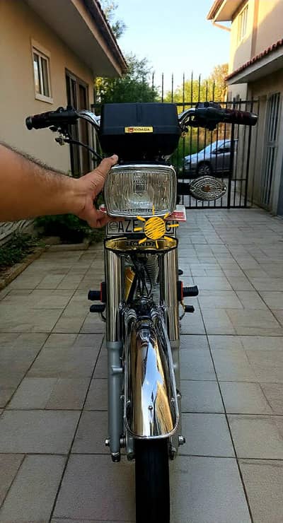125s self start Gold