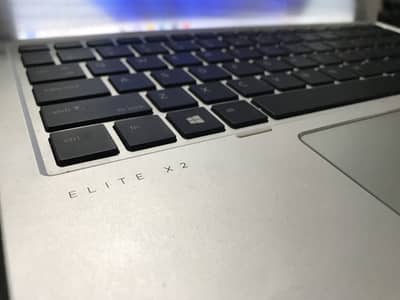 Hp elite x2 core i7 7th