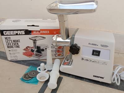 GEEPAS MEAT GRINDER FOR SALE