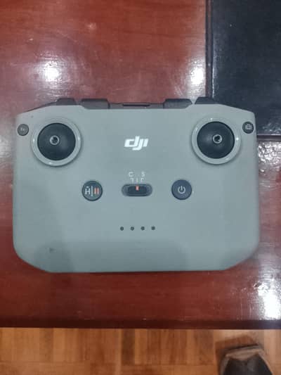 want to sell my DJI neo for more details 03409617476