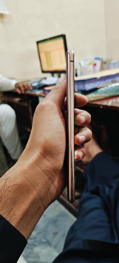 Samsung Mobile Note 20