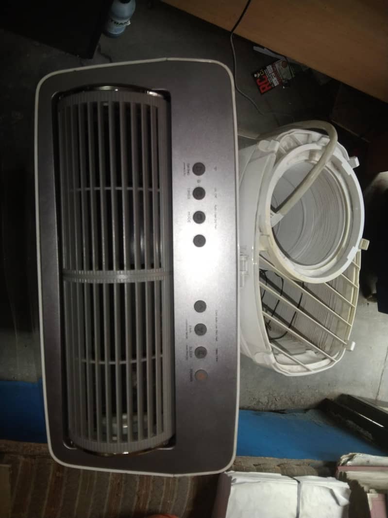 AC PORTABLE 1