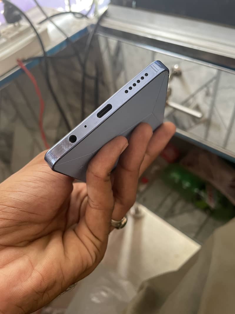 Techno camon 20 2