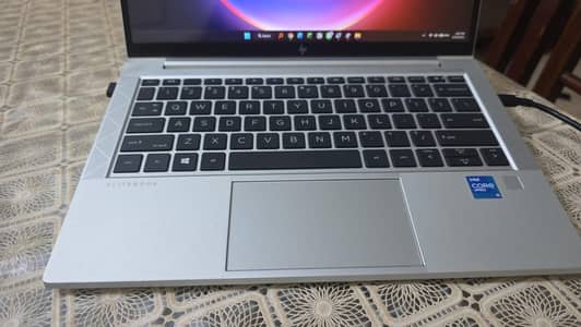 HP Elitebook 830 G8 core i5 11gen