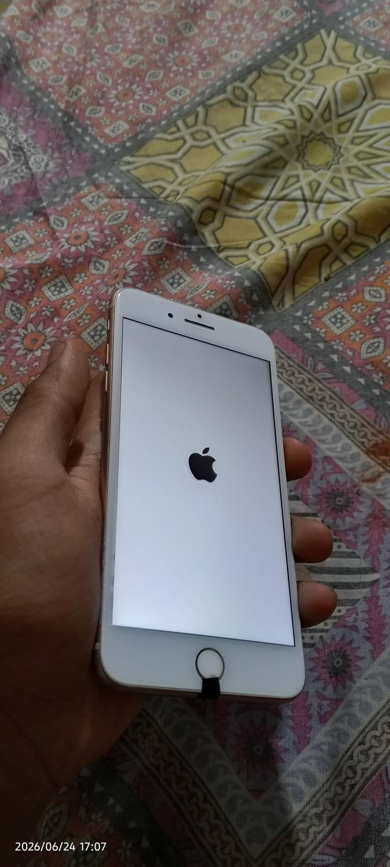Apple iPhone 8 Plus and Samsung c9 pro 5
