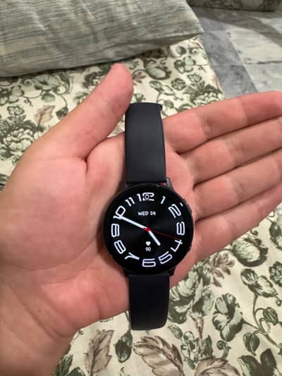 SAMSUNG WATCH (ACTIVE 2 44 MM ALUMINIUM) ONLY WATCH WITH CHARGING PORT