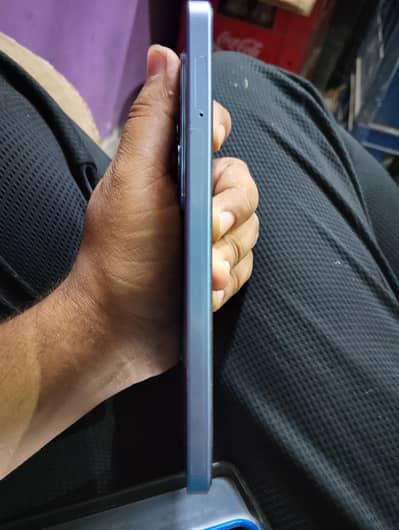 OPPO Reno 11F 5g condition 10/10
