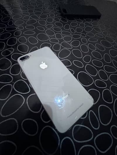 Apple iPhone 8 Plus