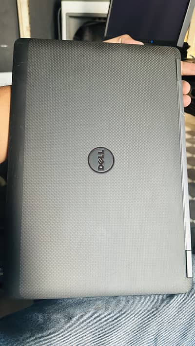 Dell Intel i7 6th Gen Touch Display 8gb 256gb Nvme Gen3