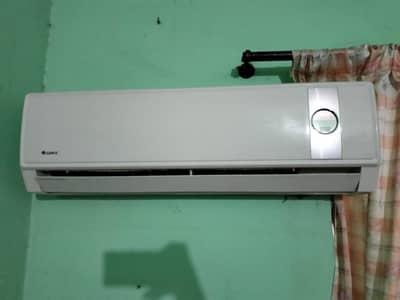 Gree ac non inverter 1 ton