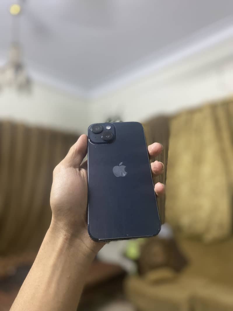 Apple iPhone 14 4