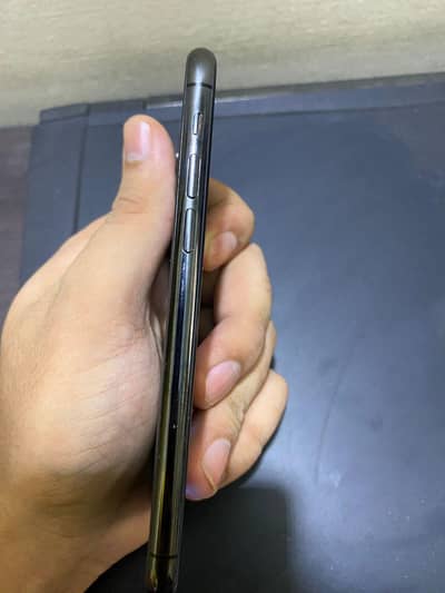 Apple iPhone 11 Pro