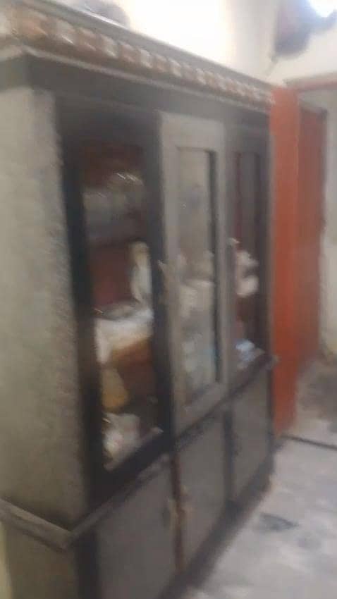 جہیز کا مکمل سامان ،ڈبک بیڈ ،ڈریسنگ ٹیبل ،شو کیس ،الماری 4