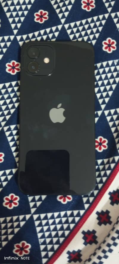 Apple iPhone 12