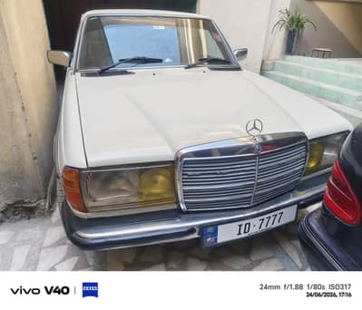 Mercedes E Class 1978.   japani Engine 1g automatic