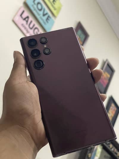 Samsung Mobile S22 Ultra 5g approved doted