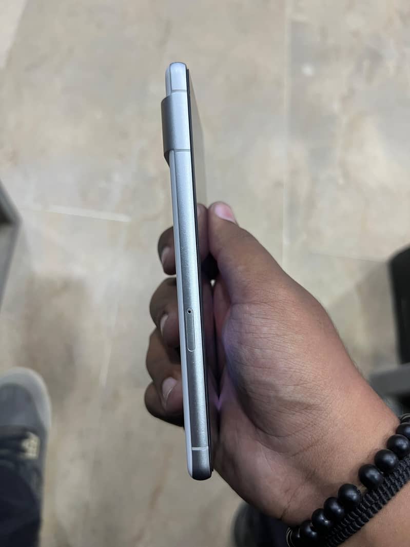 Google Pixel 7 2
