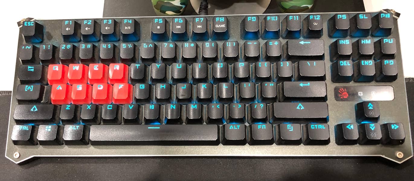 Custom Gaming Editing PC | Dell Borderless 24' LCD | Gaming Keyboard ...