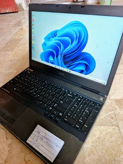 Dell' Psecesion M4800 i7/ 4th generation