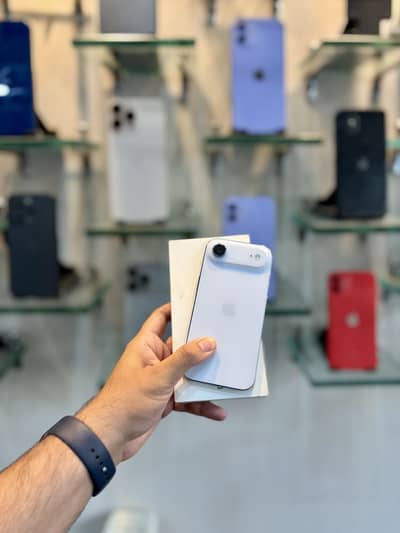 iPhone 17 air 256 gb jv condition 10/10 battery 100 price 172k