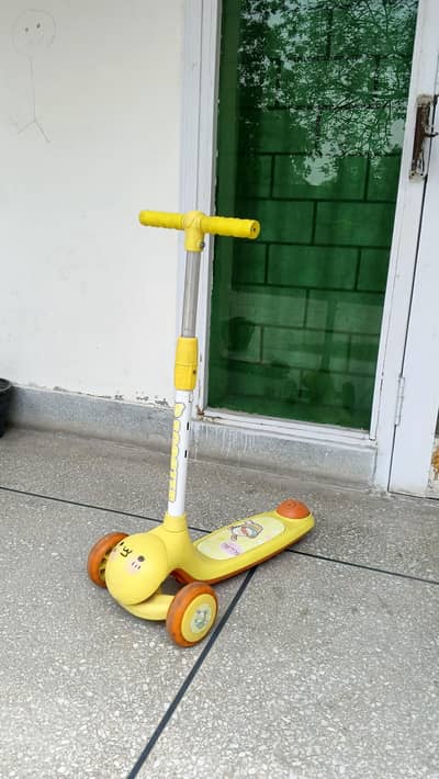 Imported Kids Heavy Duty Used Scooty / Scooter
